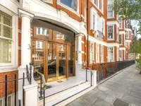Недвижимость Sloane Court West: 10