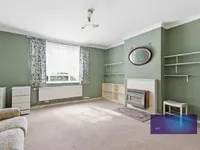 Недвижимость Holly Park Estate: 12