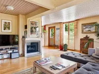 Недвижимость Villa 6 rooms: 7