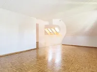 Недвижимость Apartment 5 rooms: 4