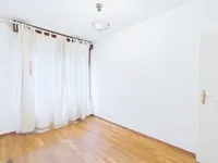 Недвижимость Apartment 3 rooms: 9