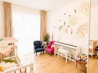Недвижимость Apartment 5 rooms: 6