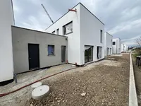 Недвижимость Дом с террасой Ново Загорье: 2