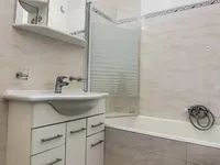 Недвижимость Apartment 3 rooms: 6