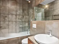 Недвижимость Single house 10 rooms: 6