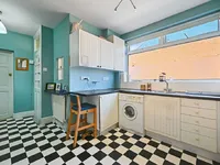 Недвижимость Nicoll Road, London, 9: 7