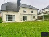 Недвижимость Villa 5 bedrooms for sale in Leudelange: 1