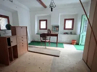 Недвижимость Дом, Кропа: 25