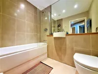 Недвижимость 411 Battersea Park Road: 1