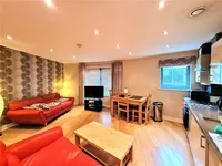 Недвижимость 411 Battersea Park Road: 8