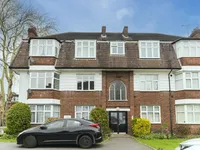 Недвижимость Sherwood Hall, East End Road: 8