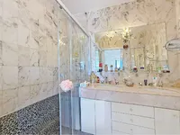 Недвижимость Property Type: House
Location: Cannes, Californie

Final Name:

House Cannes: 8