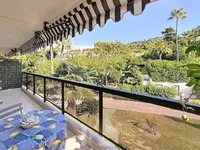 Недвижимость Property Type: House
Location: Cannes, Californie

Final Name:

House Cannes: 13