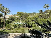 Недвижимость Property Type: House
Location: Cannes, Californie

Final Name:

House Cannes: 18