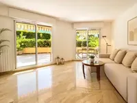 Недвижимость Villa Pointe Croisette: 3