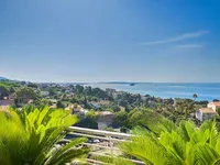 Недвижимость Villa Croix des Gardes: 1