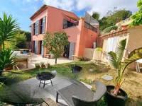 Недвижимость Villa La Maure-Super: 1