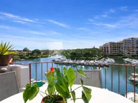 Недвижимость Villa Mandelieu Marina: 1