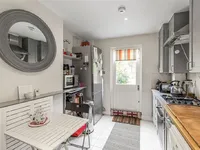 Недвижимость Fernshaw Road: 2