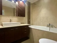 Недвижимость Apartment 4 rooms: 8