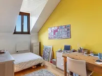 Недвижимость Apartment 6 rooms: 8