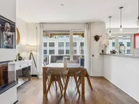 Недвижимость Apartment 5 rooms: 1
