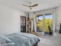 Недвижимость Apartment 5 rooms: 6