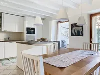 Недвижимость Single house 7.5 rooms: 5