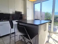 Недвижимость Apartment 4 rooms: 2