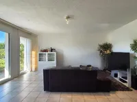 Недвижимость Apartment 4 rooms: 3