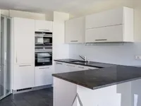 Недвижимость Apartment 4 rooms: 3