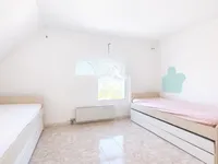 Недвижимость Attic flat 4 rooms: 7