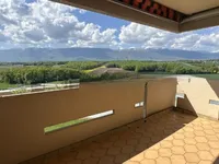 Недвижимость Apartment 5 rooms: 1