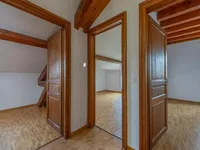 Недвижимость Single house 8 rooms: 11