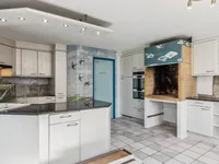 Недвижимость Single house 8 rooms: 5