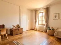 Недвижимость Single house 8 rooms: 5