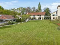 Недвижимость Single house 20 rooms: 8