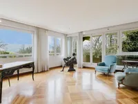 Недвижимость Apartment 8 rooms: 3
