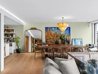 Недвижимость Apartment 5 rooms: 3