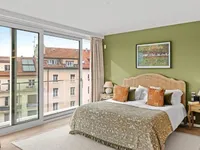 Недвижимость Apartment 5 rooms: 6