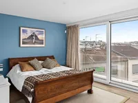 Недвижимость Apartment 5 rooms: 8