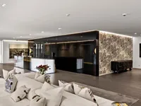 Недвижимость Apartment 5 rooms: 10