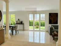 Недвижимость Single house: 2