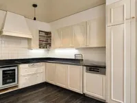 Недвижимость Apartment 5 rooms: 5