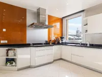 Недвижимость Roof flat 8 rooms: 6