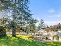 Недвижимость Single house 9 rooms: 1