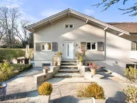 Недвижимость Single house 9 rooms: 2