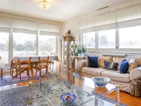 Недвижимость Apartment 5.5 rooms: 1