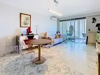 Недвижимость Villa Petit Juas: 2