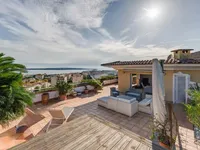 Недвижимость Villa Croix des Gardes: 2